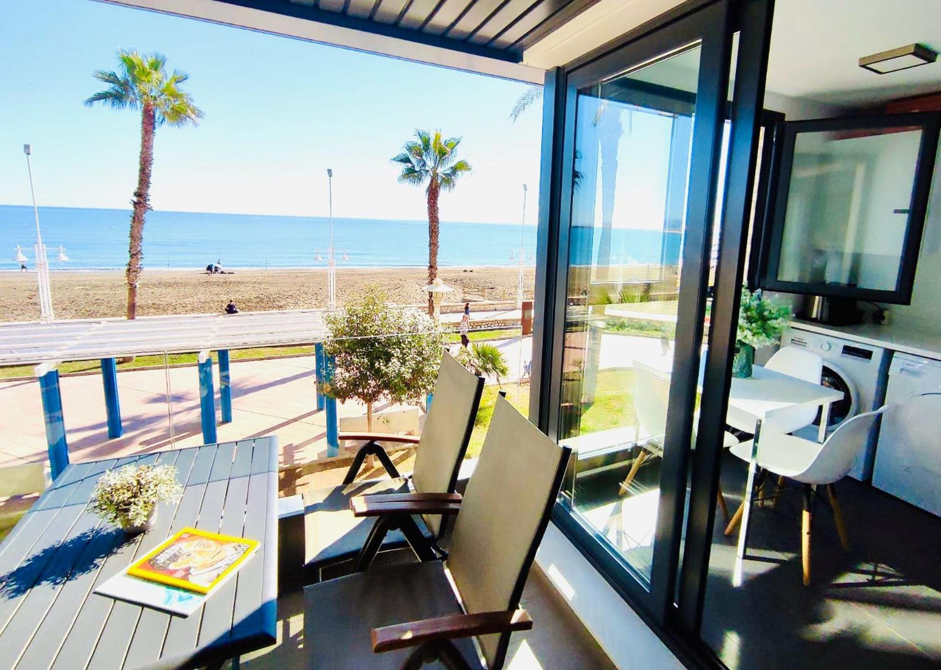 Apartamento Gran vivienda de lujo frente al mar Málaga Exterior foto