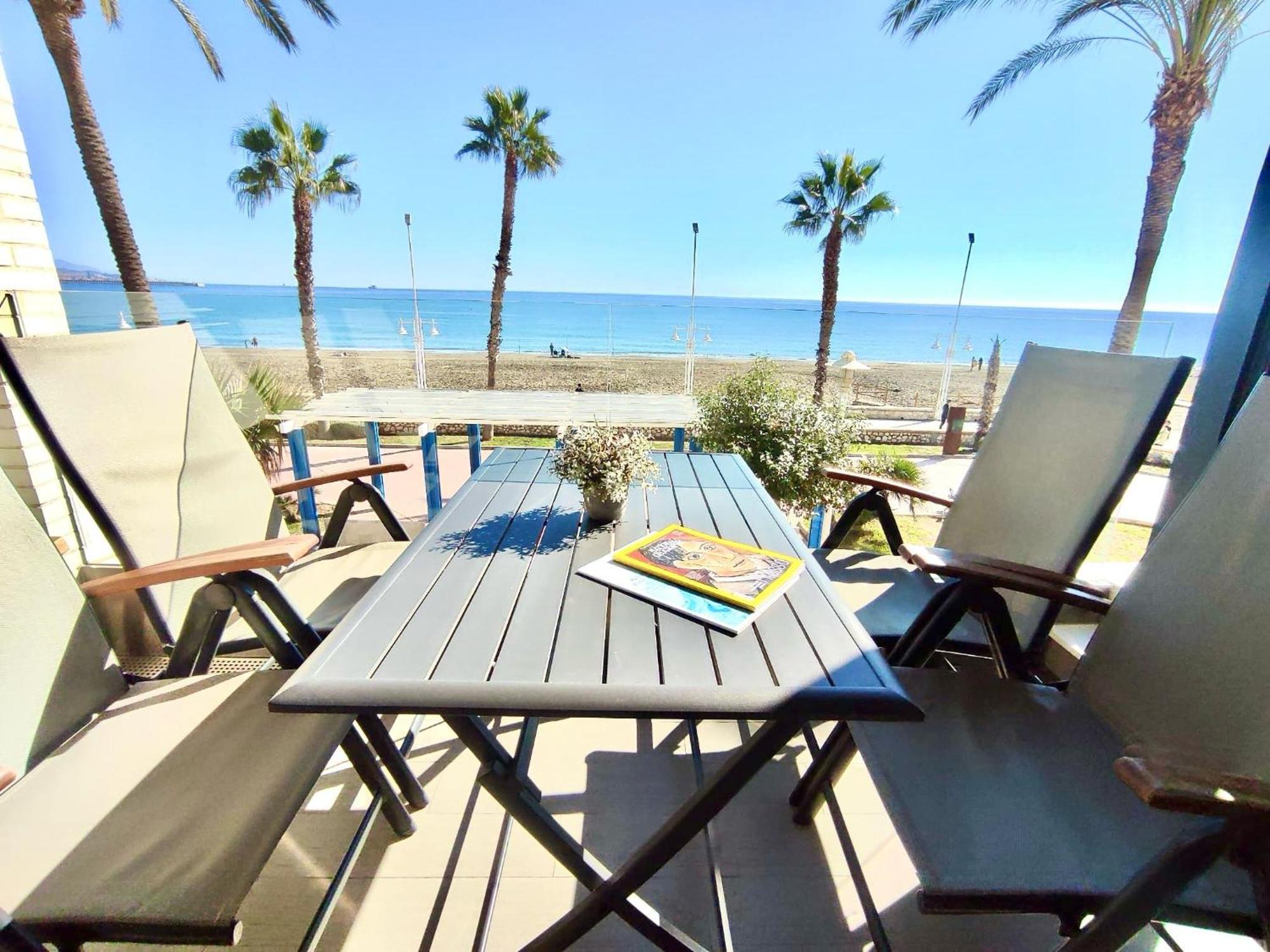 Apartamento Gran vivienda de lujo frente al mar Málaga Exterior foto