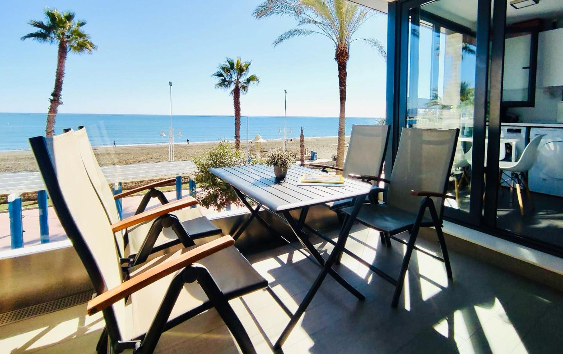 Apartamento Gran vivienda de lujo frente al mar Málaga Exterior foto